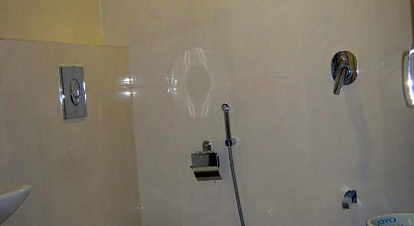 Hotel Navaratan Palace