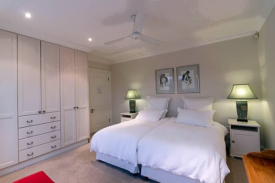 Isola Bella Guest House