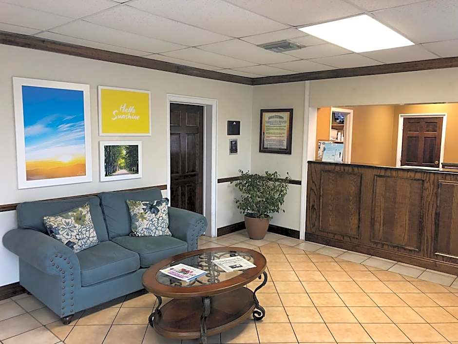 Days Inn by Wyndham Natchez