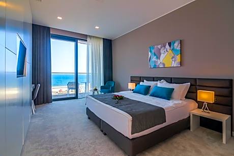 Presidential Suite with Terrace