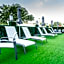 Holiday Inn Express Hotel & Suites Cocoa Beach By IHG