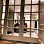 Caruso Place Luxury Rooms & Suites