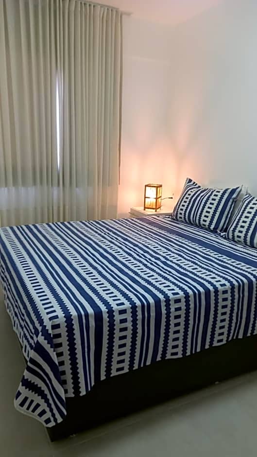 Apartamento em condomínio com passeio incluso