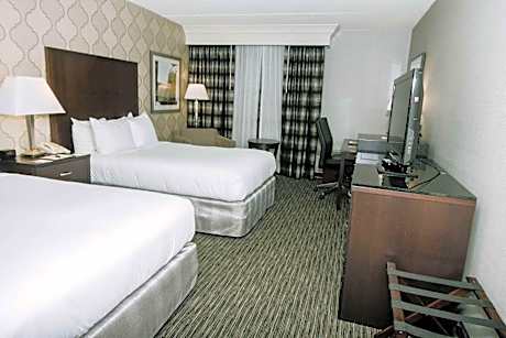 Double Room with Two Double Beds - Non-Smoking