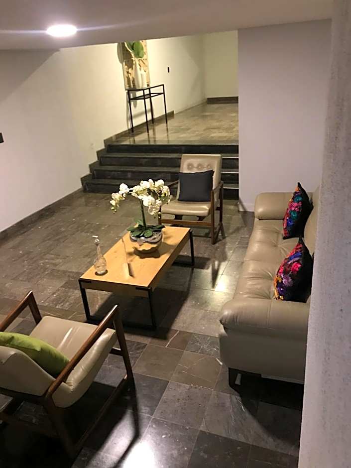 Hotel Emperador centro Guadalajara y Remodelado