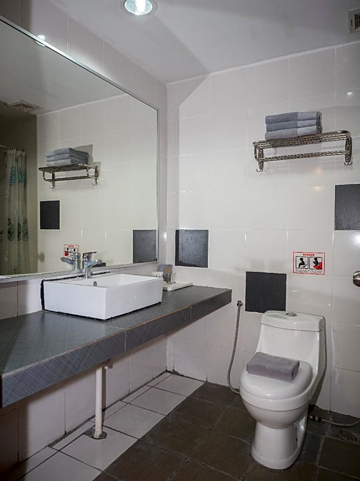 TD Mutiara Hotel