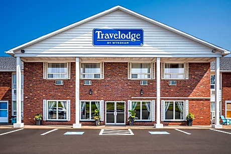 Travelodge by Wyndham Amherst