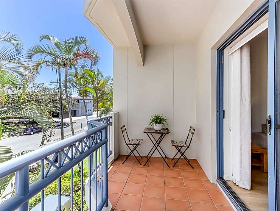 Bella Mare Coolangatta Beachside Apartments
