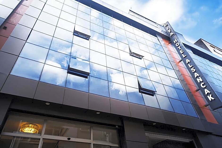 Riva Hotel Alsancak
