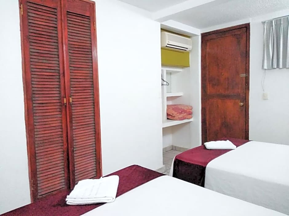 Hotel Esmeralda