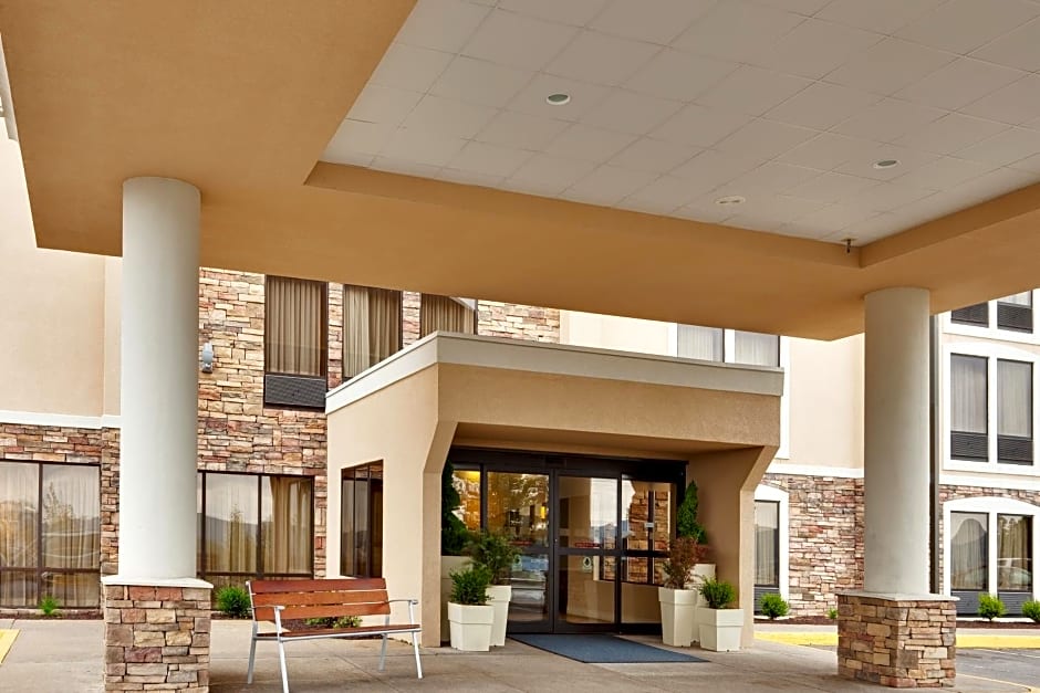 Holiday Inn Express Wilkes Barre East, an IHG Hotel