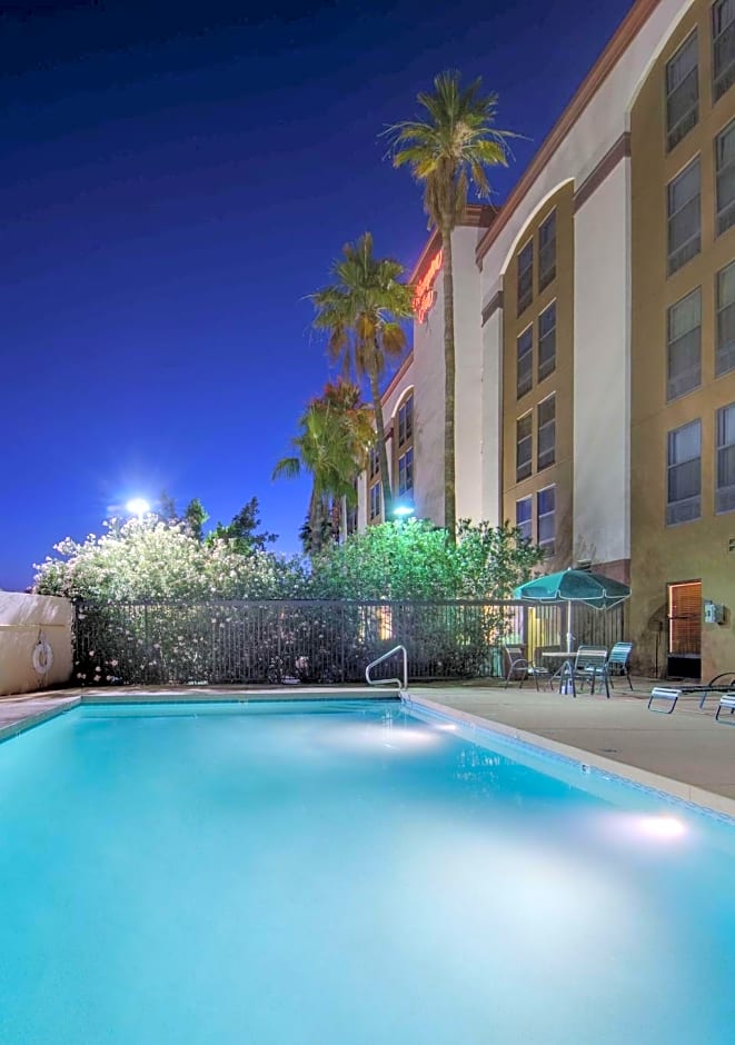 Hampton Inn By Hilton Glendale-Peoria