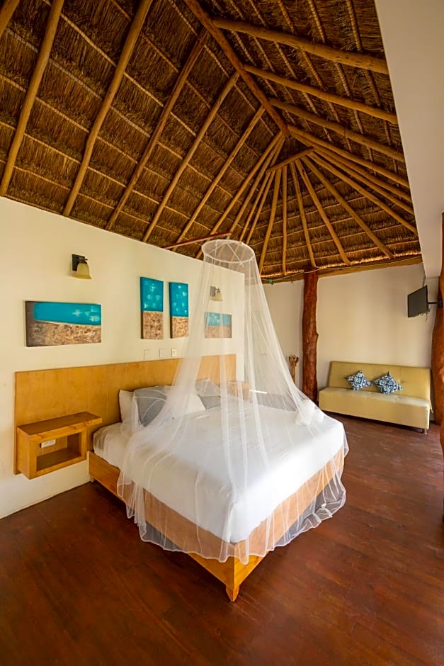 HOTEL & BEACH CLUB OJO DE AGUA