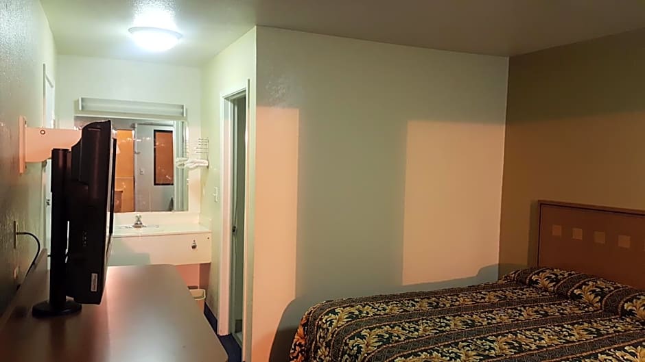 America's Best Inn - Macon