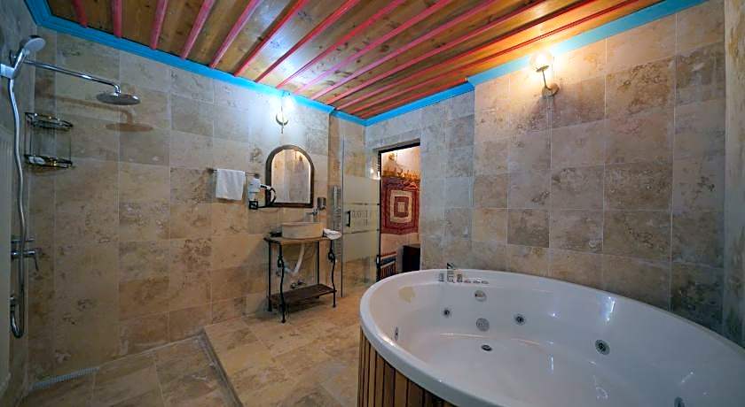 Travel Inn Cave Hotel