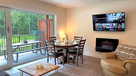 Al's Escape by Revelstoke Vacations