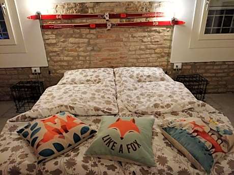 Double or Twin Room with Private Bathroom