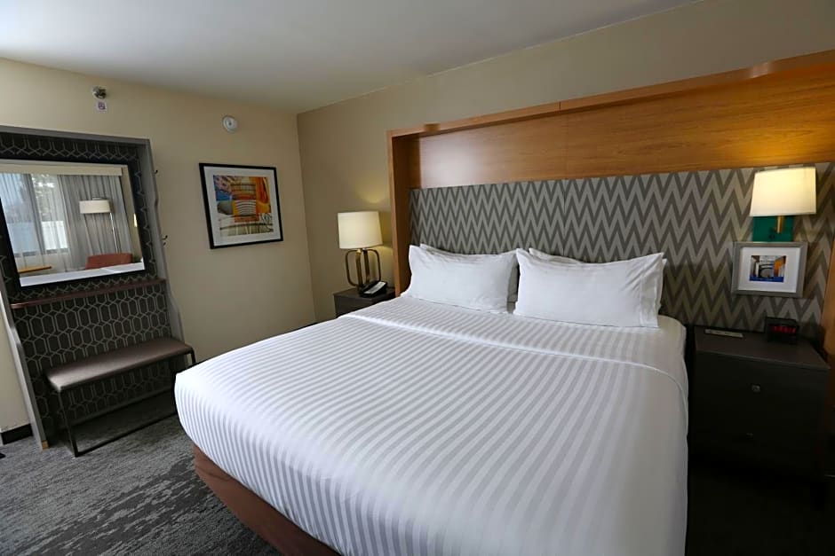 Holiday Inn Chicago North Shore By IHG