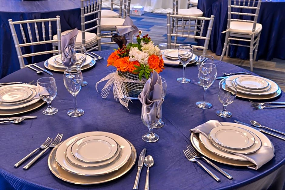Holiday Inn Express Hotels & Suites Loma Linda, an IHG Hotel