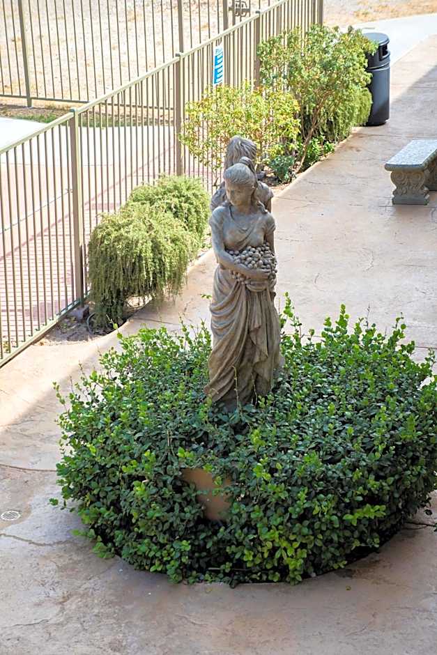 California Inn Barstow