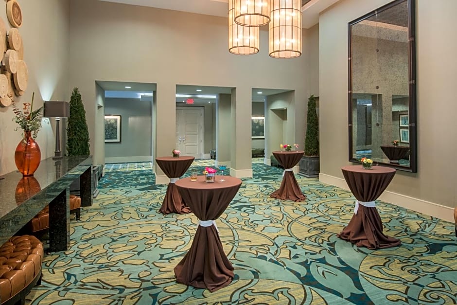 Crowne Plaza Charleston By IHG