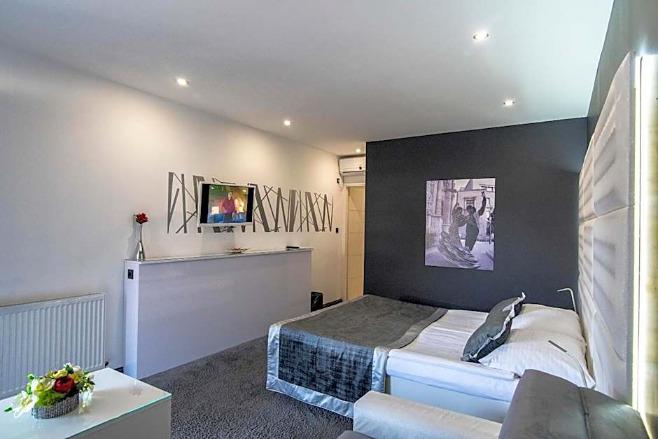 Hotel Cool Zagreb Airport