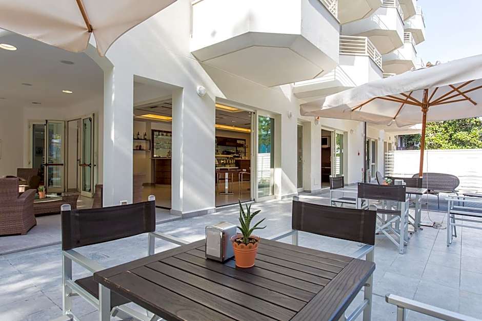 Wally Residence