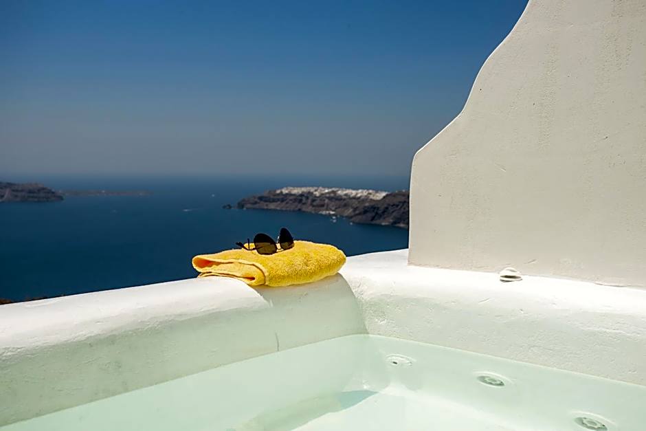 Amaze Suites