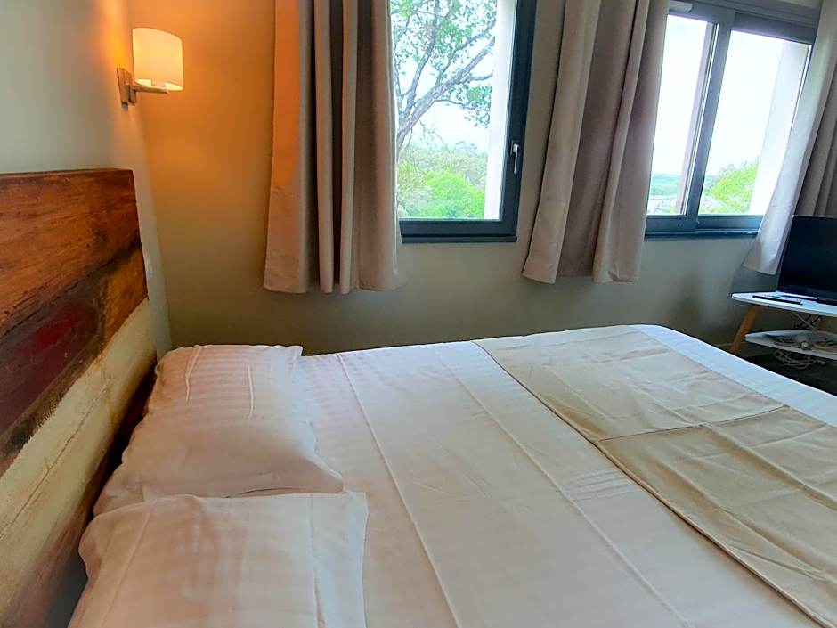 Hotel Alicia Auray Le Bono