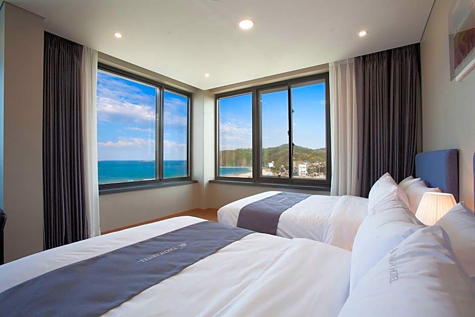 Two-Y-Hotel