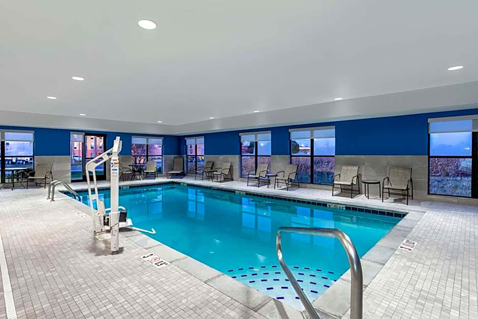 Hampton Inn By Hilton & Suites Muncie