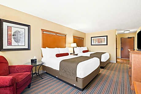 Queen Room with Two Queen Beds - Non-Smoking