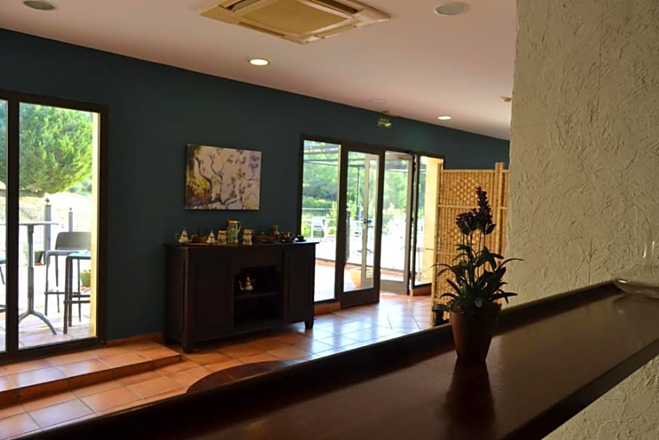 La Figuerola Hotel & Restaurant