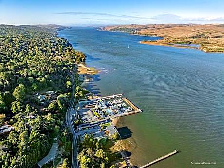 Tomales Bay Lodge and Marina Inc