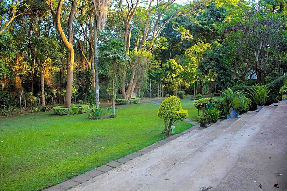 Equator Hotel