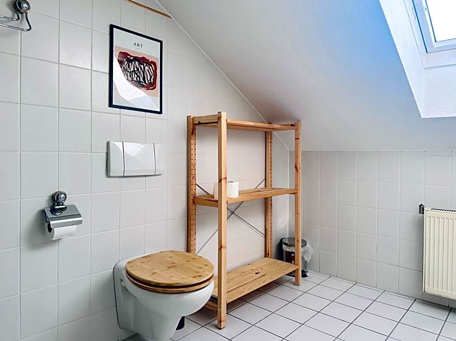 Apartmenthaus am Dom - Zentrum & Ruhige Lage, Perfekt für Business Trip, Auch für Familie, Viel Platz mit Küche