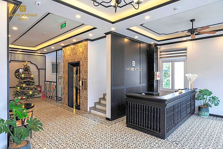 Nature hotel - Luong The Vinh