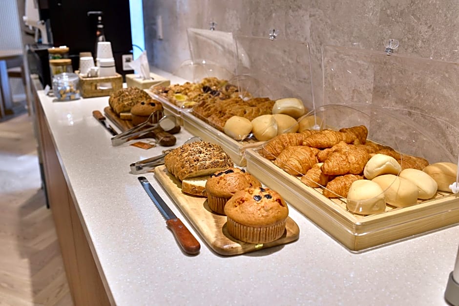 H Avenue Gwanganri Beach