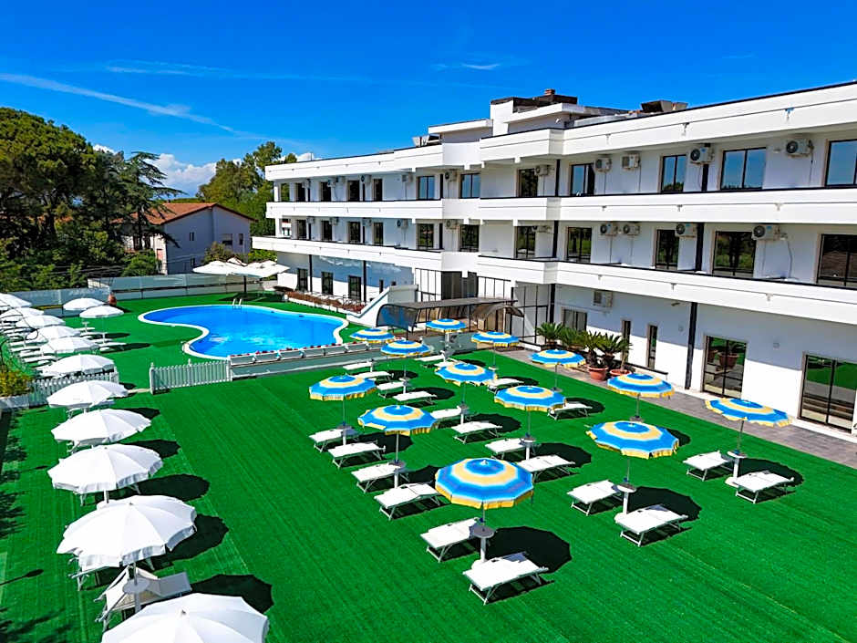Hotel Club Clorinda nuova gestione 2024