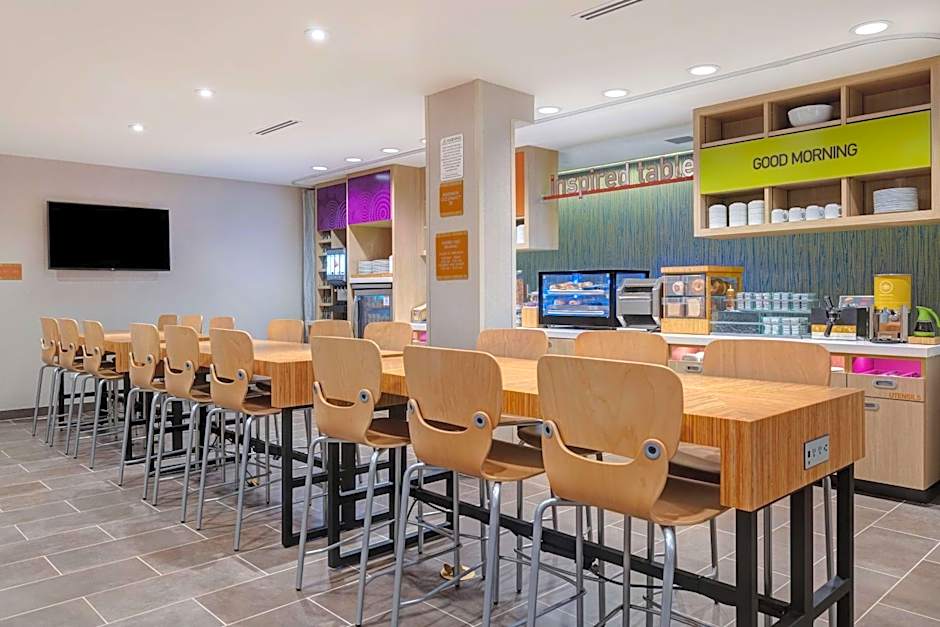 Home2 Suites by Hilton Redding