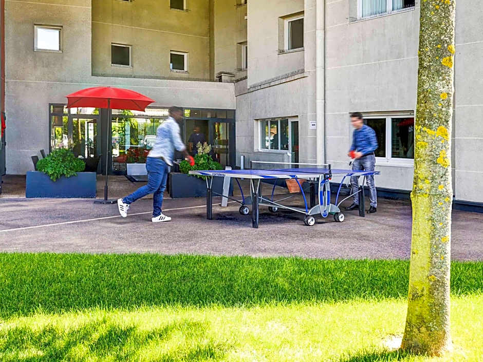 ibis Orly Chevilly Tram 7