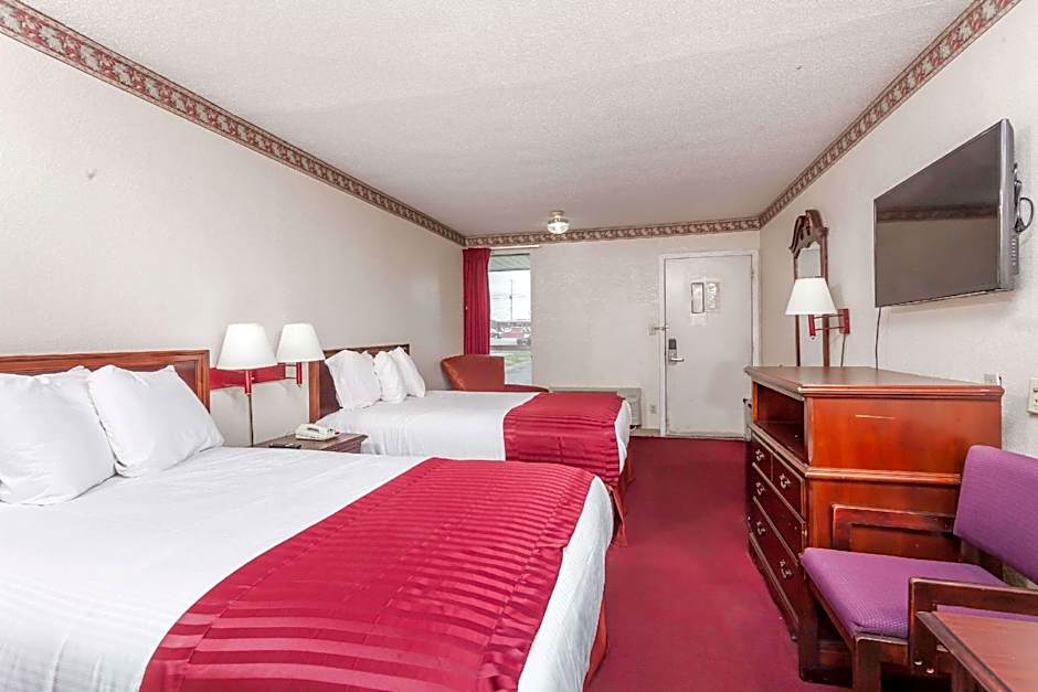 Knights Inn Hurricane Mills