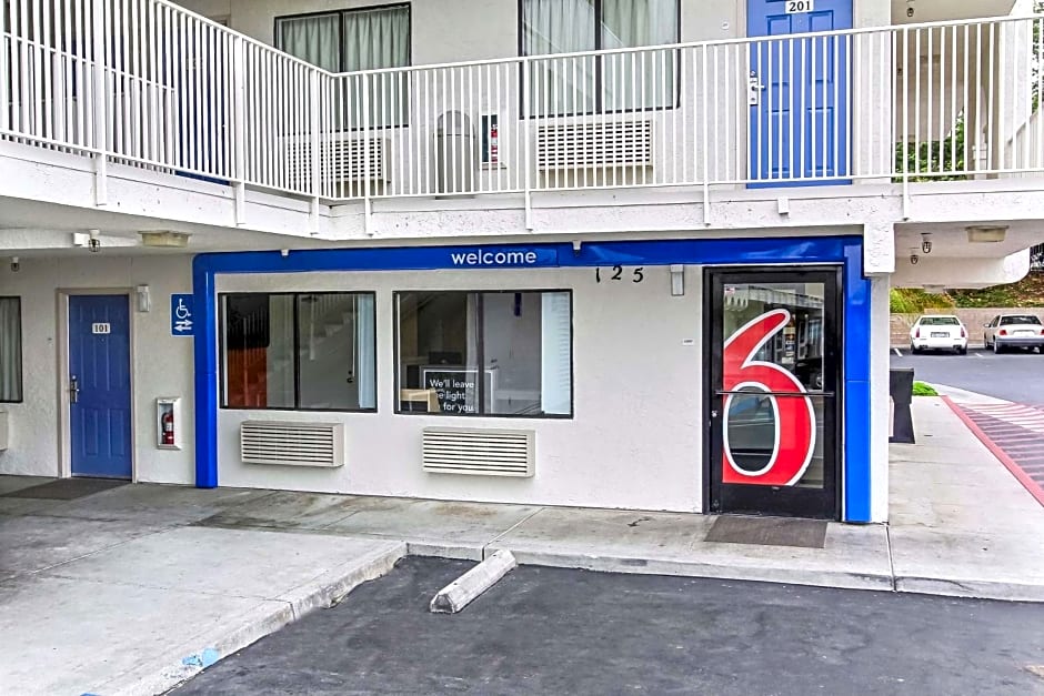 Motel 6-Watsonville, CA - Monterey Area