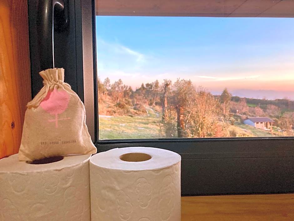 Mountain Log Cabin O Lobo