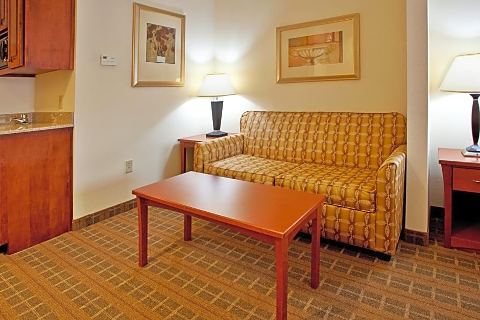 Holiday Inn Express Hotel & Suites Hardeeville - Hilton Head