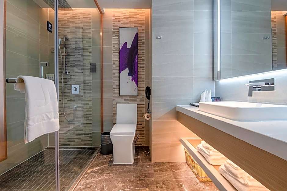 Lavande Hotel Kunming  West Mountain Wanda Plaza