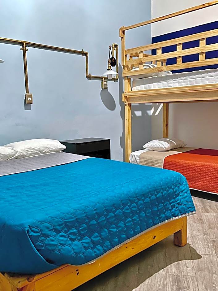 Céntrica habitación privada , #7 de 1 a 4 personas, Casona Doña Paula Aparta-hotel, baño compartido