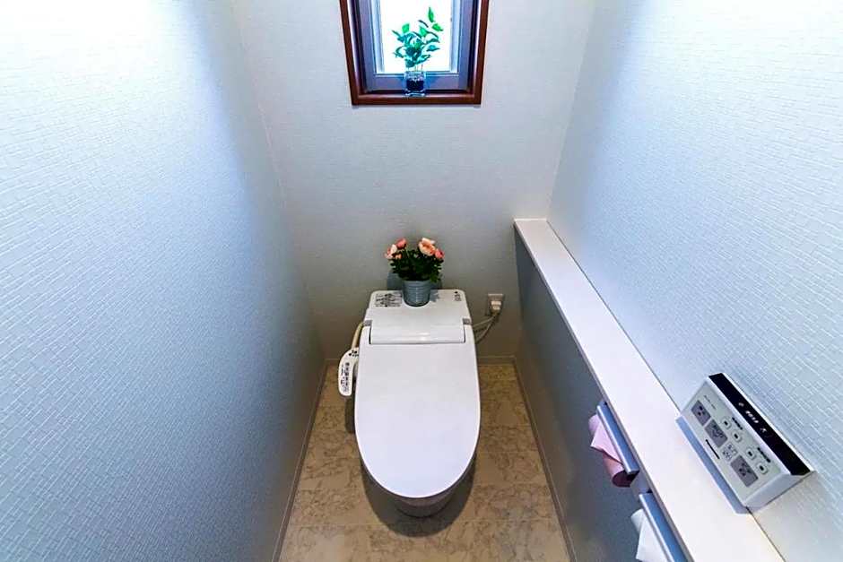 LDKAmerican Village Condo Luana – Chatan, CA