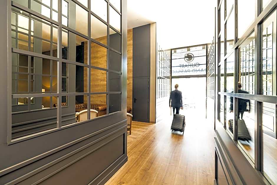 Guitart Grand Passage