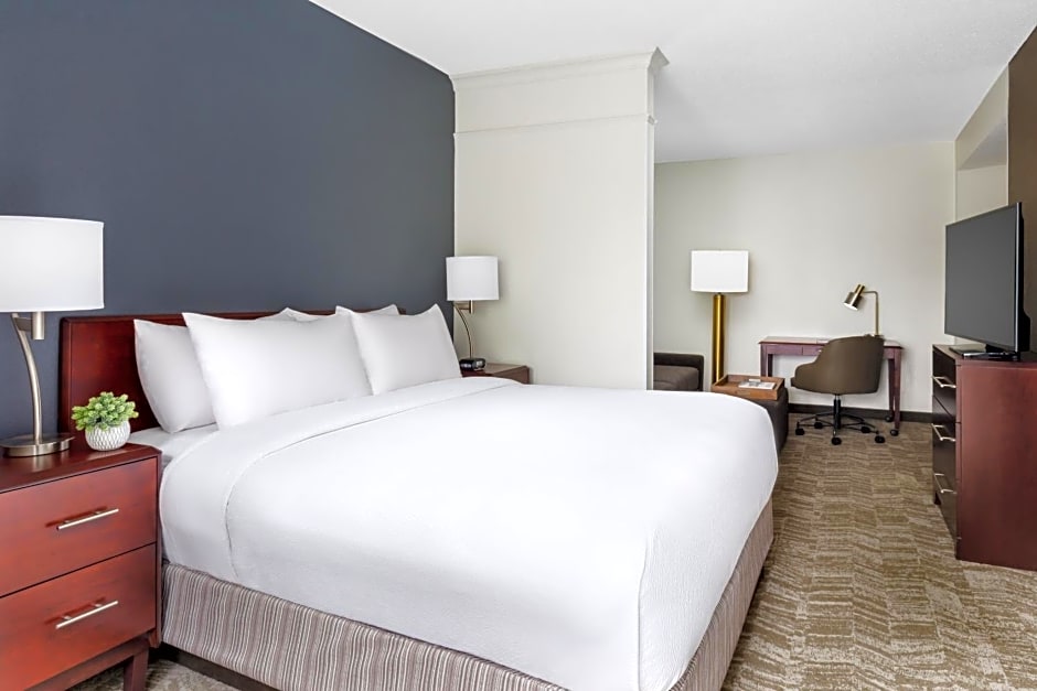 SpringHill Suites by Marriott Manchester-Boston Regional Airport